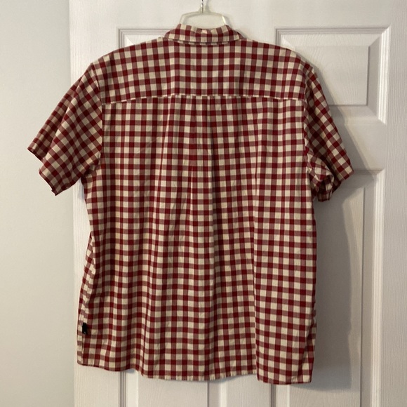 Patagonia Organic Cotton Man Shirt size XL excellent condition length 30” - Picture 4 of 12